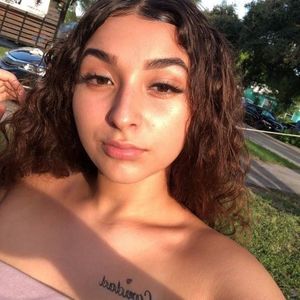 Meet your Posher, Kaylah